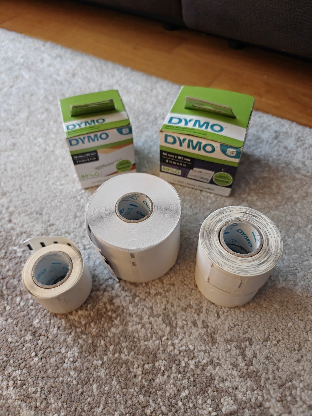 Materiale di riempimento: Original Dymo Drucketiketten – Nuovo (secondo la descrizione) da Rubigen venduto da Berti0531