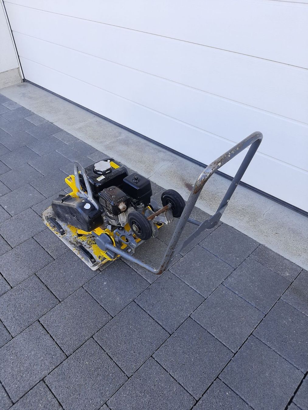 Wacker Neuson Tutte le macchine: Vibroplatte Rüttelplatte Wacker Neuson Honda – Usato da Rain venduto da Kleinmoto 3