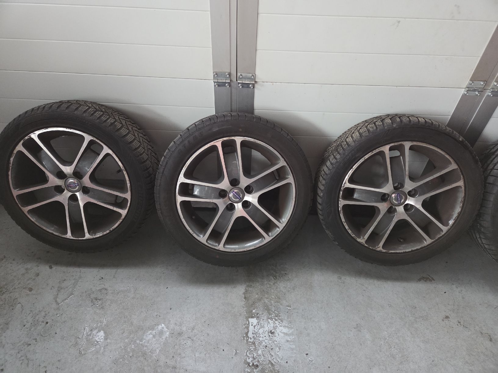 Pneumatici & Ruote complete: Volvo V50 Räder – Usato da Zuchwil venduto da Kevi2022