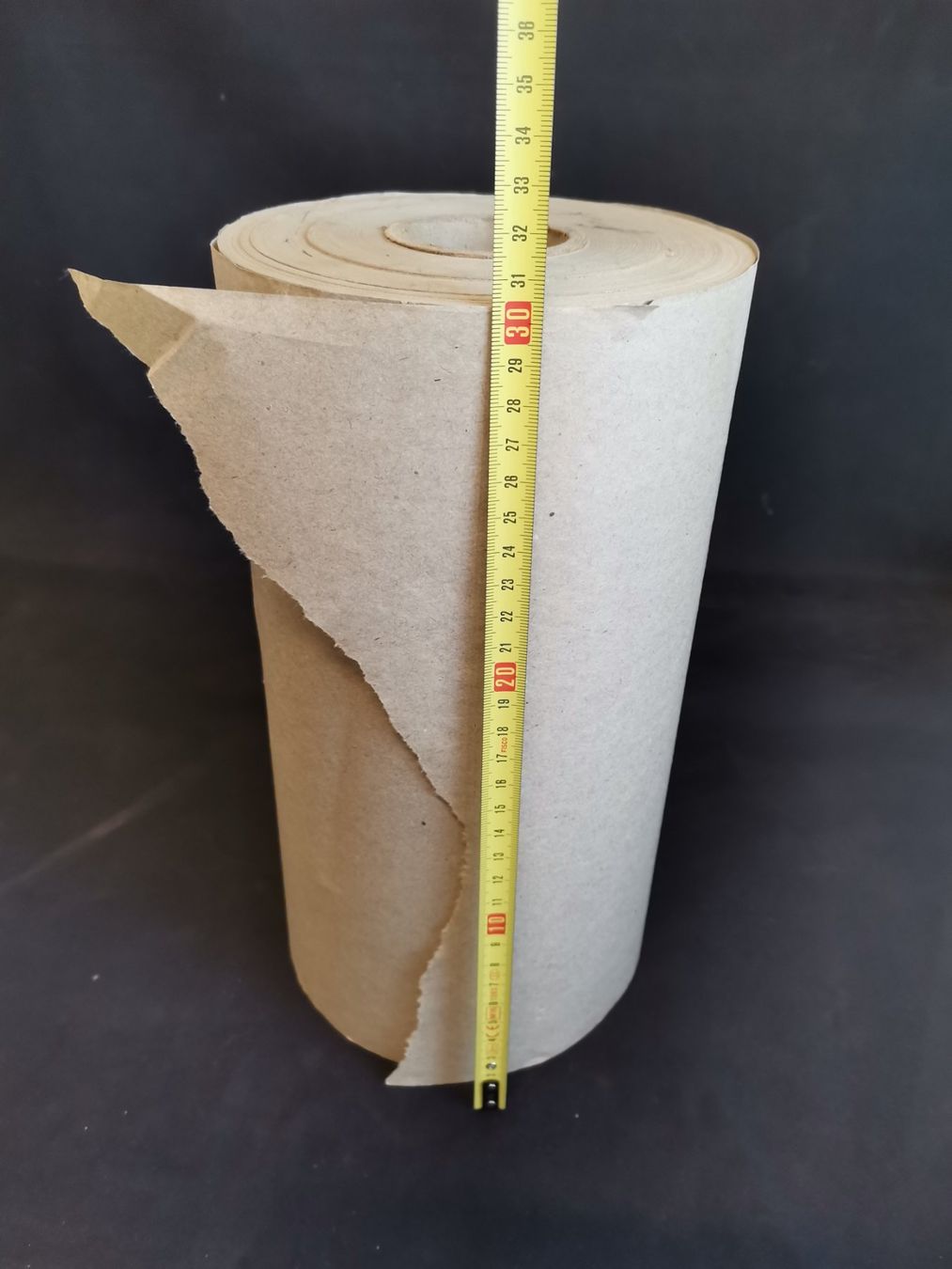 Carta: Abdeckpapierrolle, Papierrolle, Abdeckpapier Rolle, Maler – Usato da Wiedlisbach venduto da materialkreislauf 2