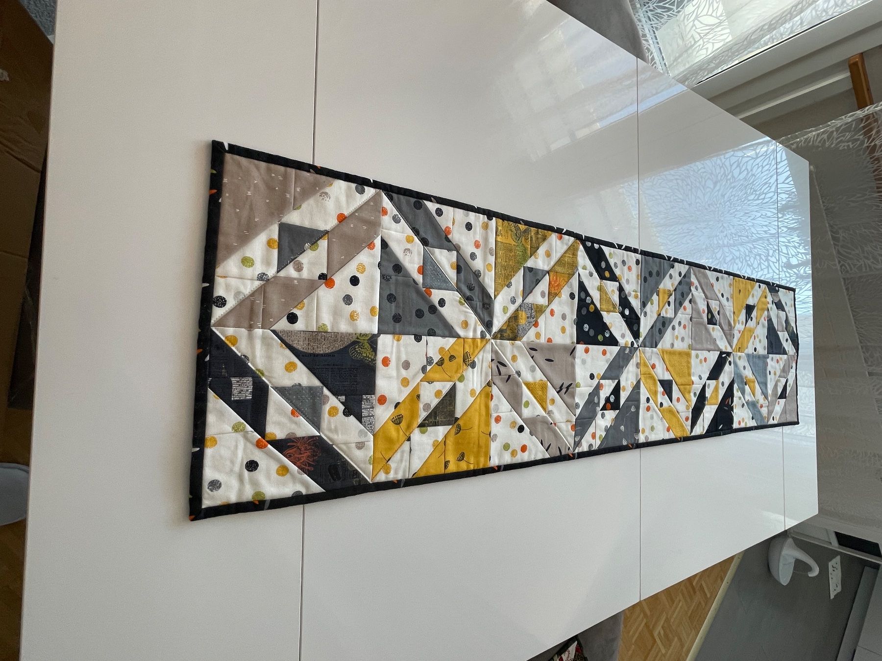 Tessuti: Quilt Chemin de table patchwork, fait main, automne élégant – Nuovo (secondo la descrizione) da La Chaux-de-Fonds venduto da NathalieM07