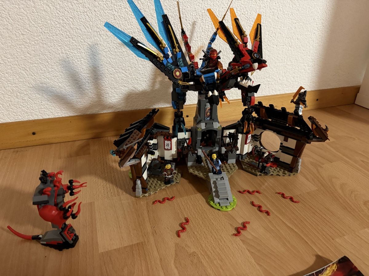 Lego Kit di costruzioni: Lego Ninjago Drachenschmiede – Nuovo (secondo la descrizione) da Murgenthal venduto da jni_kh6y 2