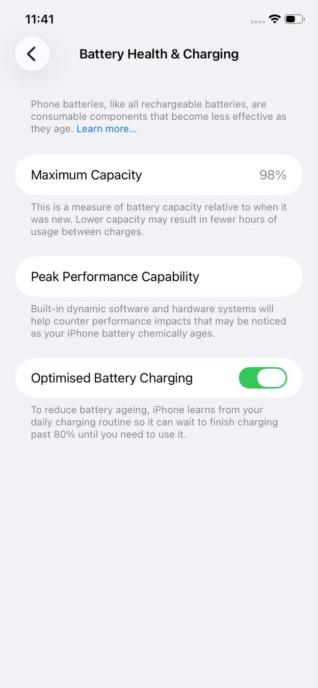 Apple Telefoni cellulari / Smartphones: iPhone 11 128GB Excellent Condition – Usato da Luzern venduto da Waince786 8