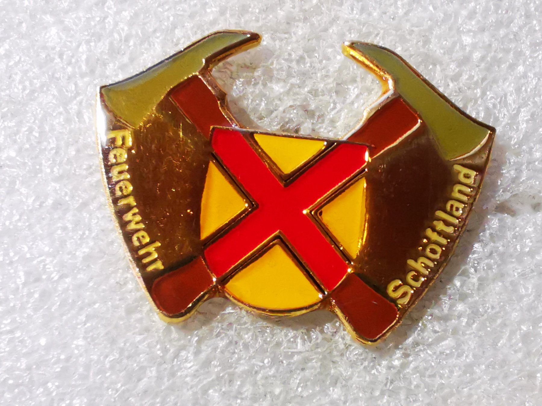 Placchette & Badge: Ansteckpin 117: Feuerwehr – Usato da Oppligen venduto da Pin-Fall-Shop