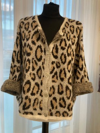 Strickjacke Gr. 38 (Oversize) Leopardenmuster