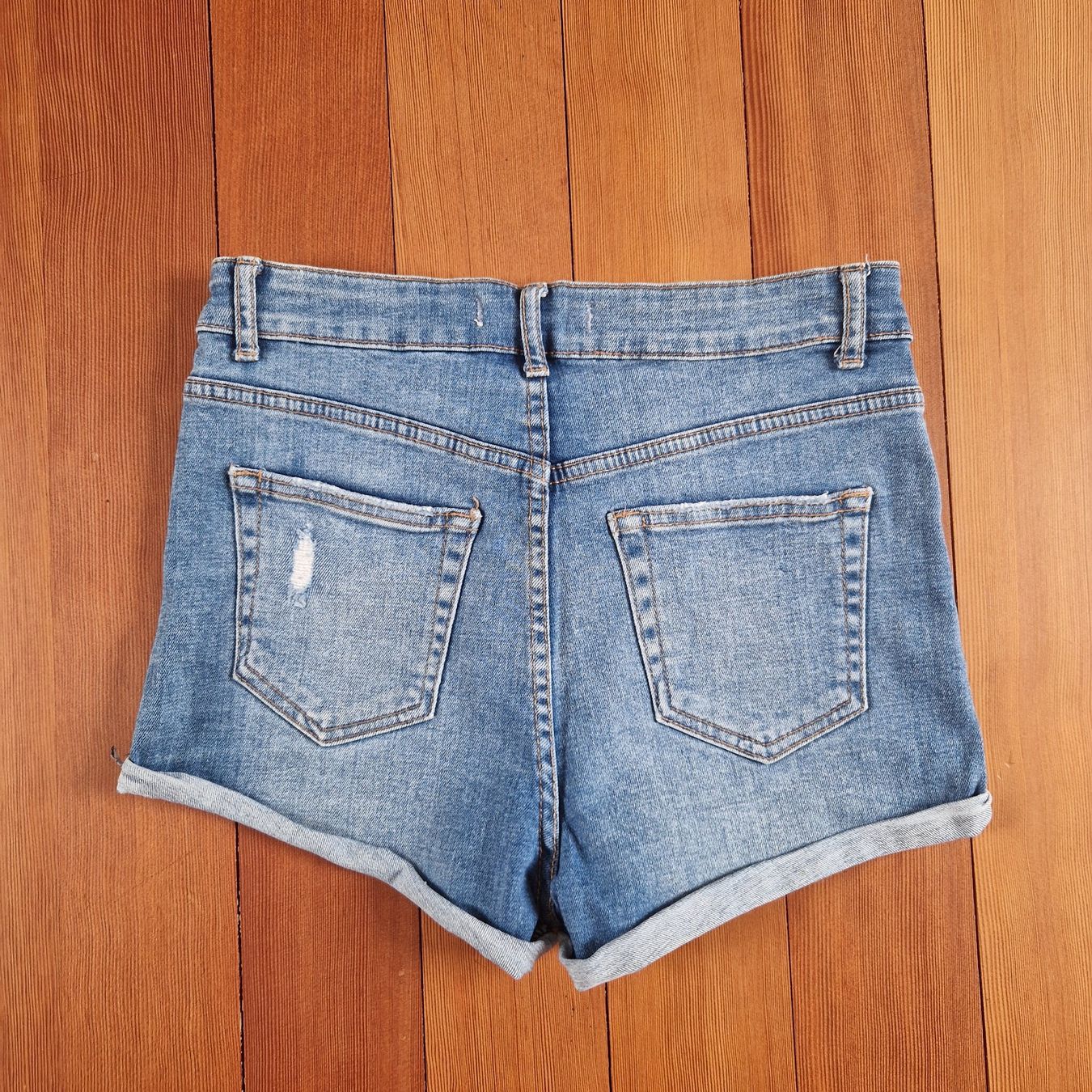 Tally Weijl Jeans: Shorts Gr. 36 von Tally Weijl – Gebraucht aus Muttenz von bebbi523 2