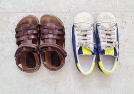 2er-Set Clic! Lederschuhe Gr.27 & Sneakers & Sandalen gratis