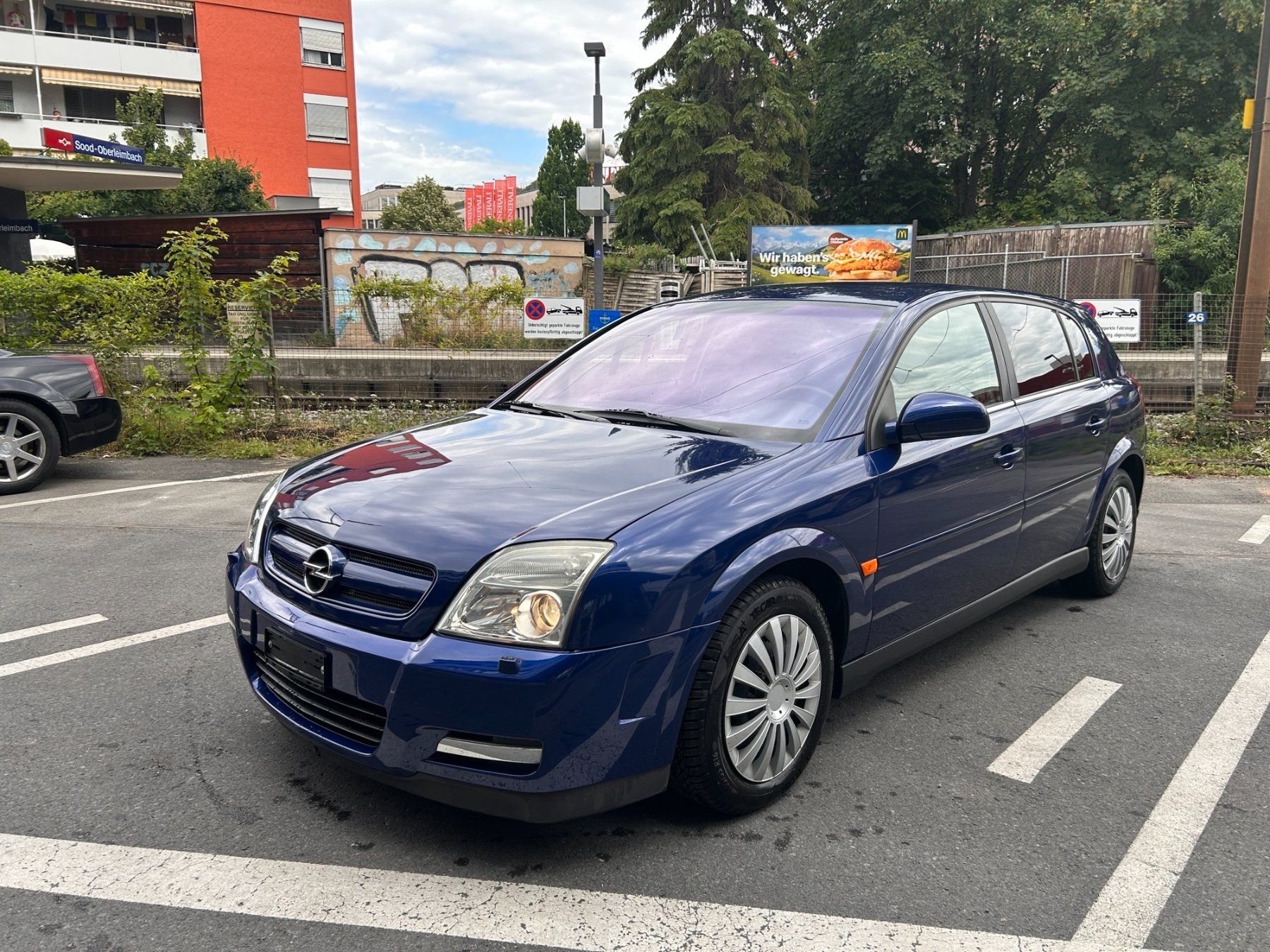 Opel Autos: Opel Signum 2.2 Automat – D'occasion à Adliswil par RuckstuhlAdliswil