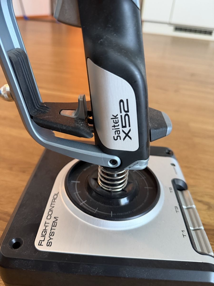 Controller: Saitek X52 Flight Control System / Flugsimulator  – Usato da Buchs ZH venduto da scarah 1