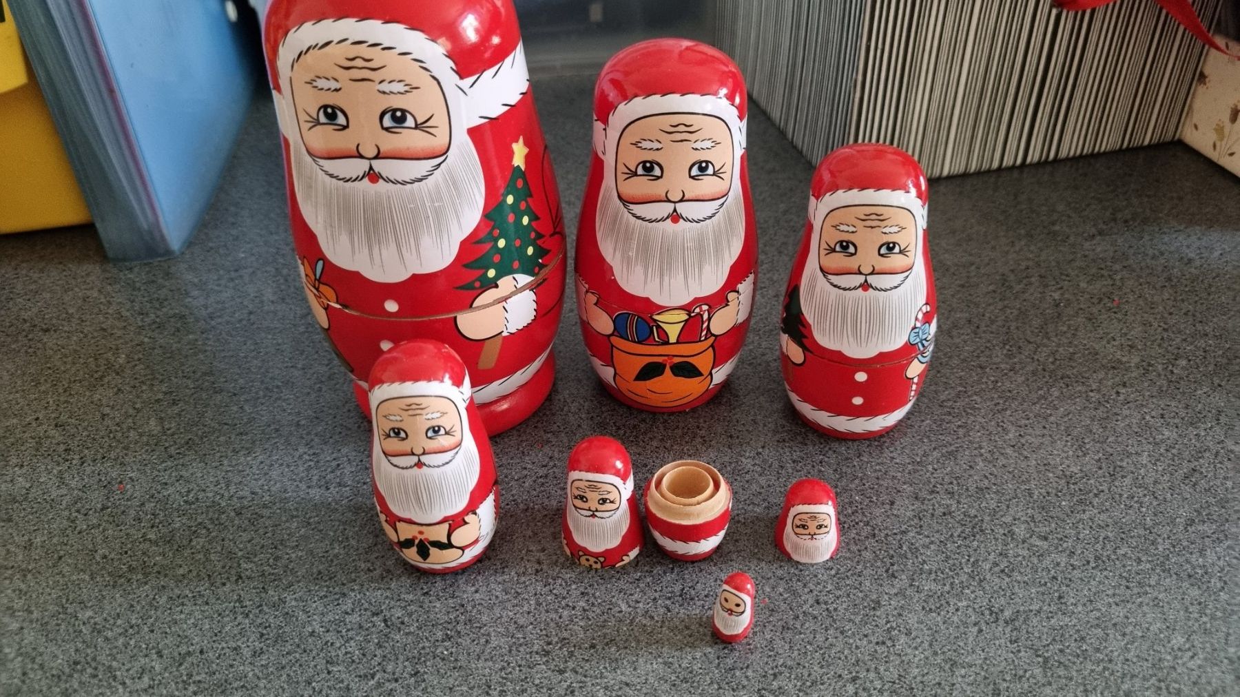 Figuren: 1 poupée russe père Noël – Gebraucht aus La Chaux-de-Fonds von mikilo1 1