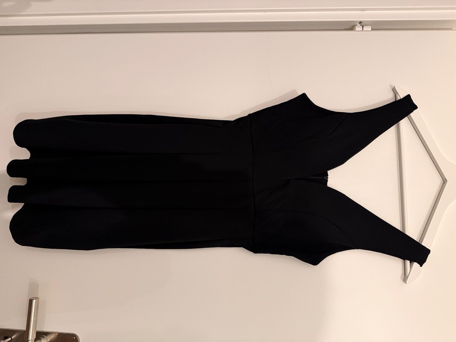 Wal G. Vestiti: Wal G Black Dress- size L – Usato da Uster venduto da Ehol01