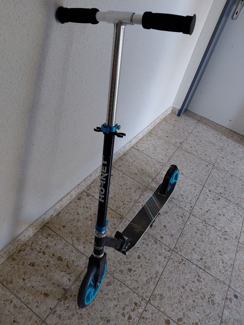 Hudora Kickboard: Hudora Hornet Scooter – Gebraucht aus Oberuzwil von adrian.ryffel