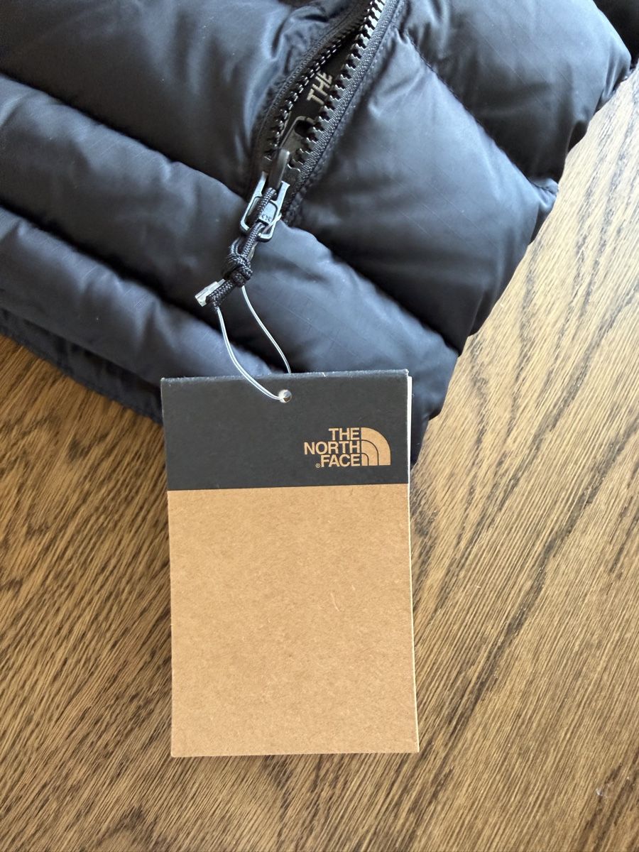 North Face Gilets & Westen: The North Face Weste Damen  – Neu (gemäss Beschreibung) aus Müntschemier von han_2zf2 2