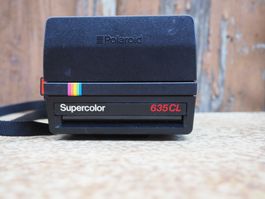 Sofortbildkamera: Polaroid 635 CL