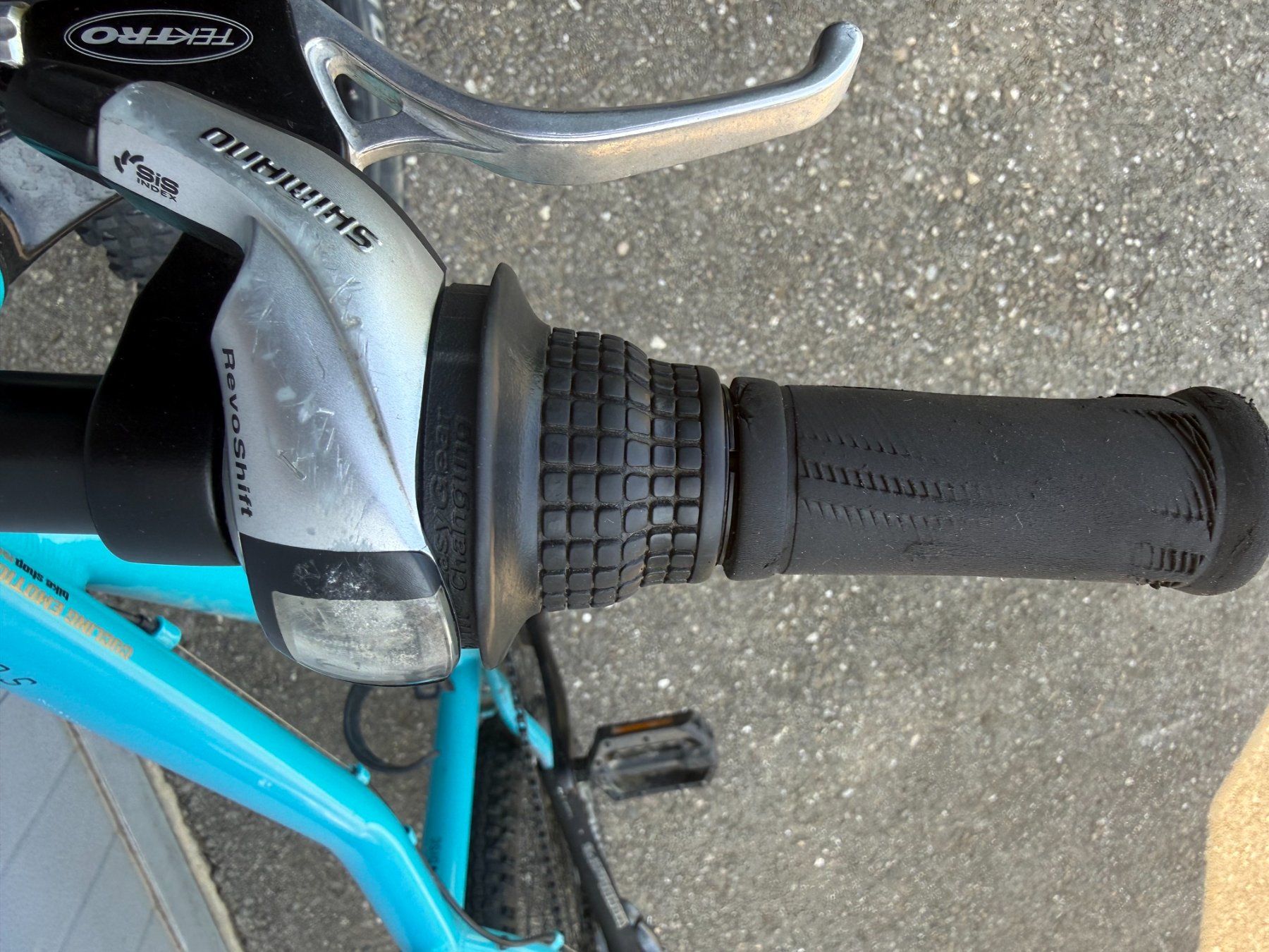 Scott Biciclette: SCOTT Scale 24 Zoll Disc Mountainbike – Usato da Frenkendorf venduto da mcbasel 2