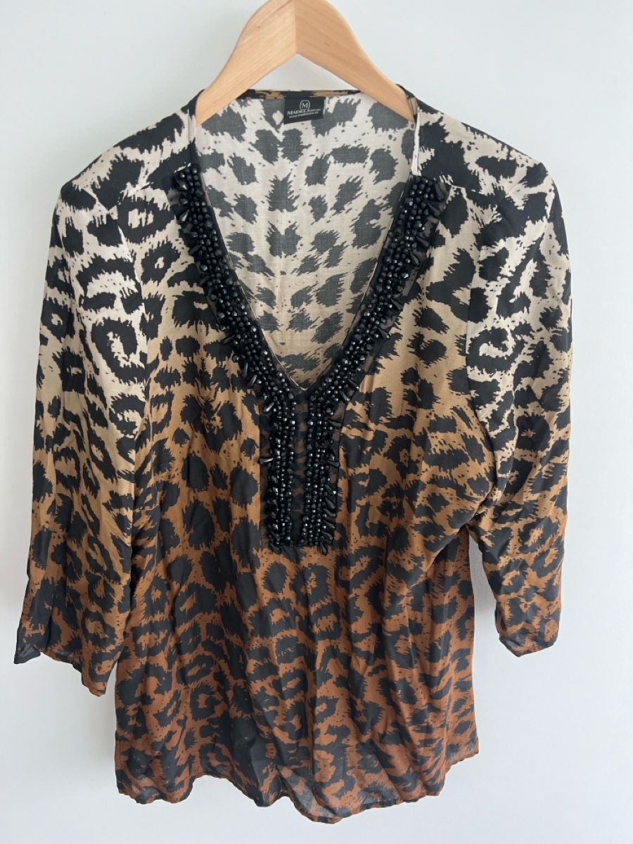 Madeleine Camicette: Bluse mit Leo-Muster, Grösse 40, Madeleine – Nuovo (secondo la descrizione) da Uetikon am See venduto da Sarahm76