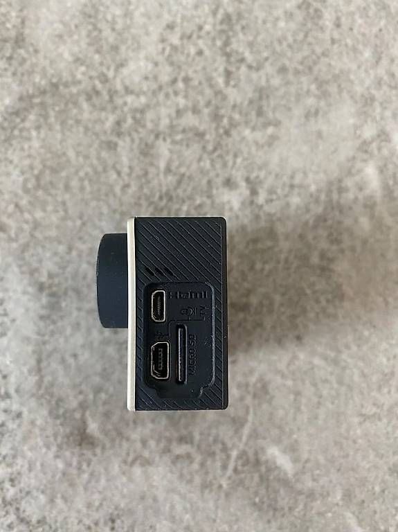 Videocamere: GoPro Hero 4 – Usato da Sorengo venduto da ndilla 3