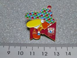 PIN PINS POLIZEI POLICE POLIZIA STAPO KAPO Kanton Stadt