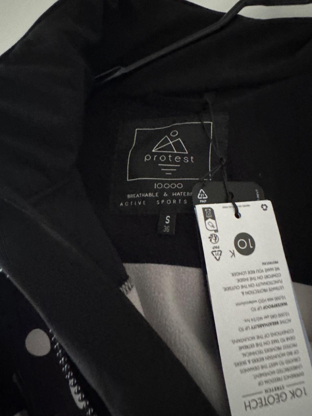 Tute: Protest Skioverall NEU grösse S – Nuovo e nell'imballaggio originale da Triesen venduto da KiSc1 1