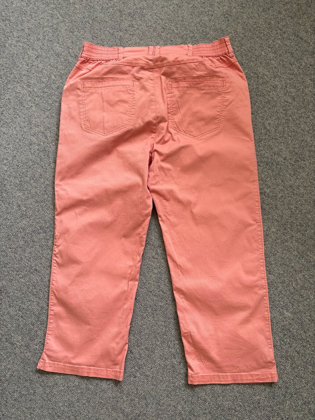 Pantaloni: 2 Paar 3/4-Hosen Grösse 40 – Usato da Nussbaumen AG venduto da Faxi2 2