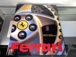 Ferrari Bildband mit Geschichte, Doku und Detailbildern