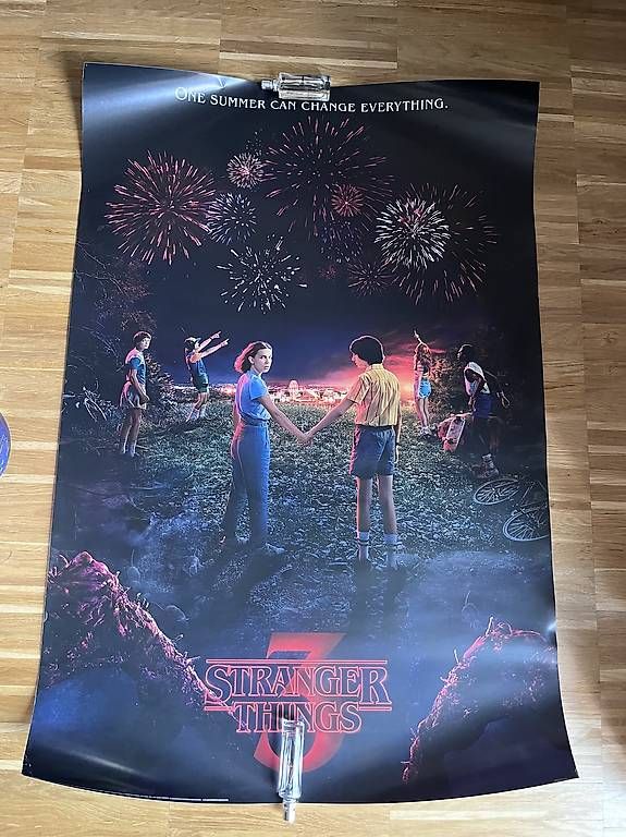 Foto & Immagini: 3 Stranger Things Poster – Usato da Zürich venduto da lia_szs8 3