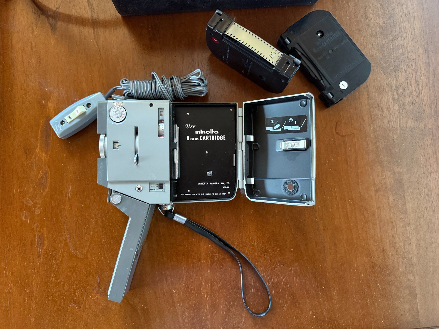 Minolta Camcorder: Camera vidéo Minolta Minoltina 8 vintage – Gebraucht aus Founex von MaevaMatahi 3