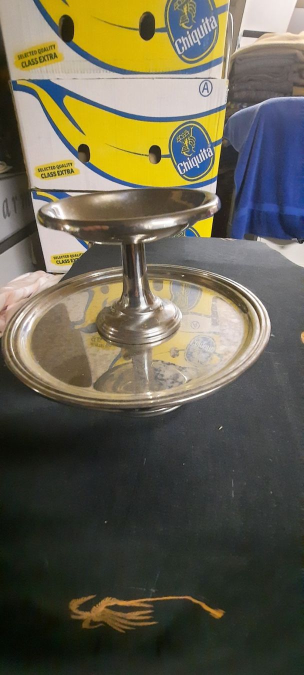 Tutte le decorazioni: Etagere Glanz – Usato da Hinwil venduto da Zom 1