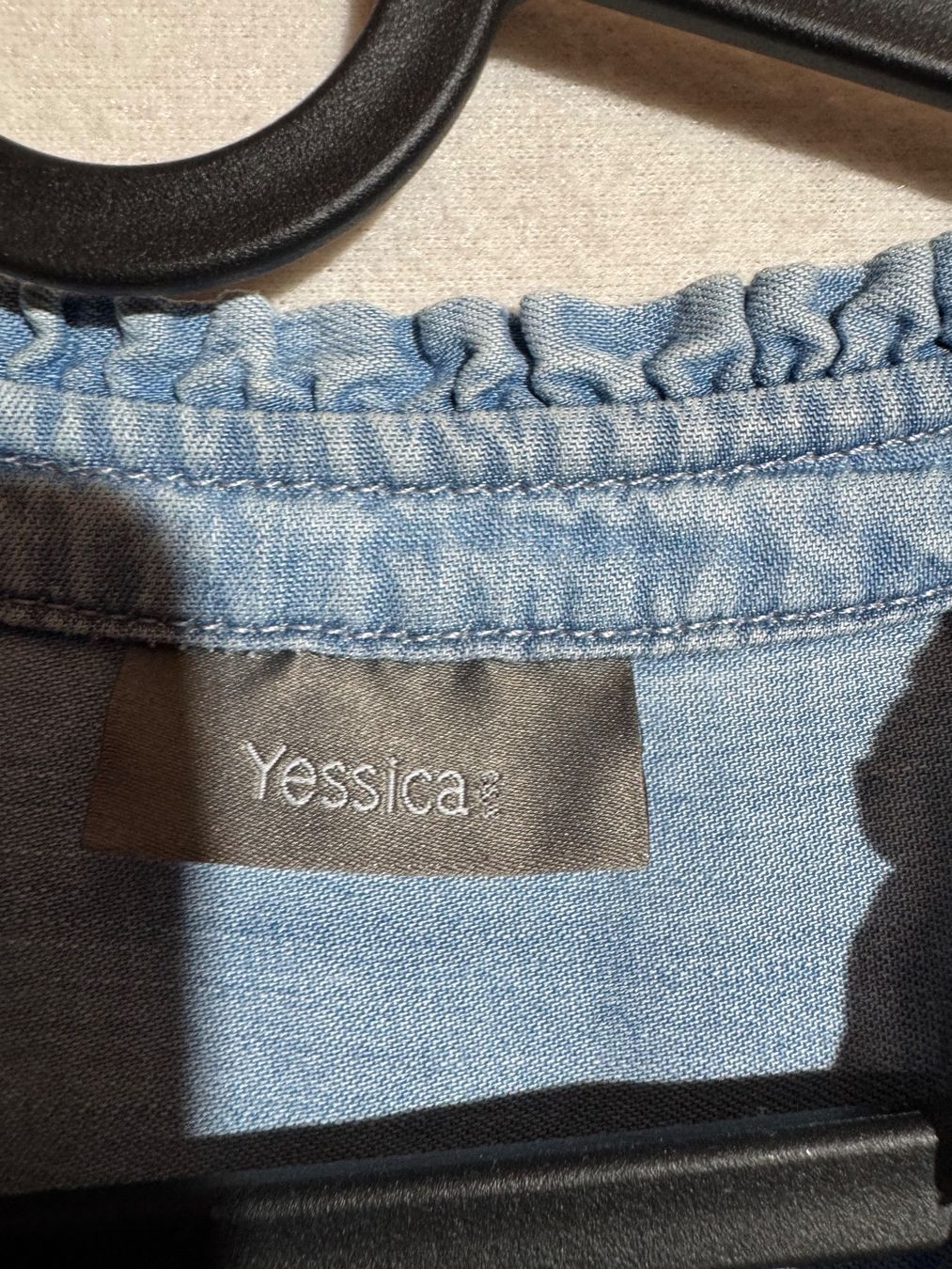 C&A Camicette: Schöne Bluse von Yessica Gr. 42 – Usato da Grosswangen venduto da SALE_SALE_SALE 2