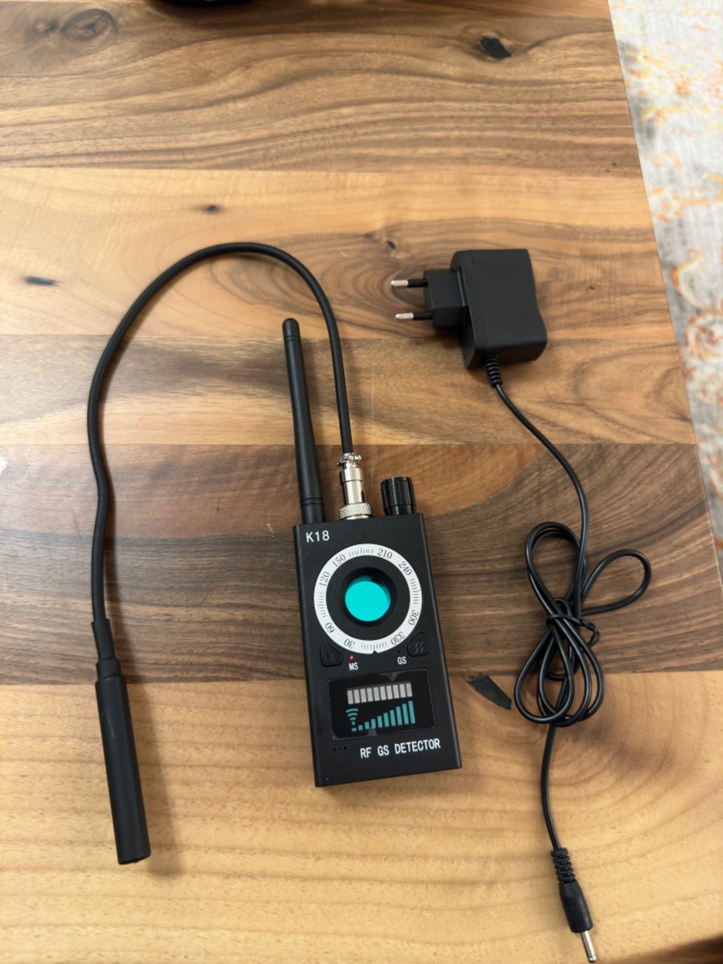 Componenti elettronici: GPS Tracker – Nuovo e nell'imballaggio originale da Goldau venduto da and_8tqf