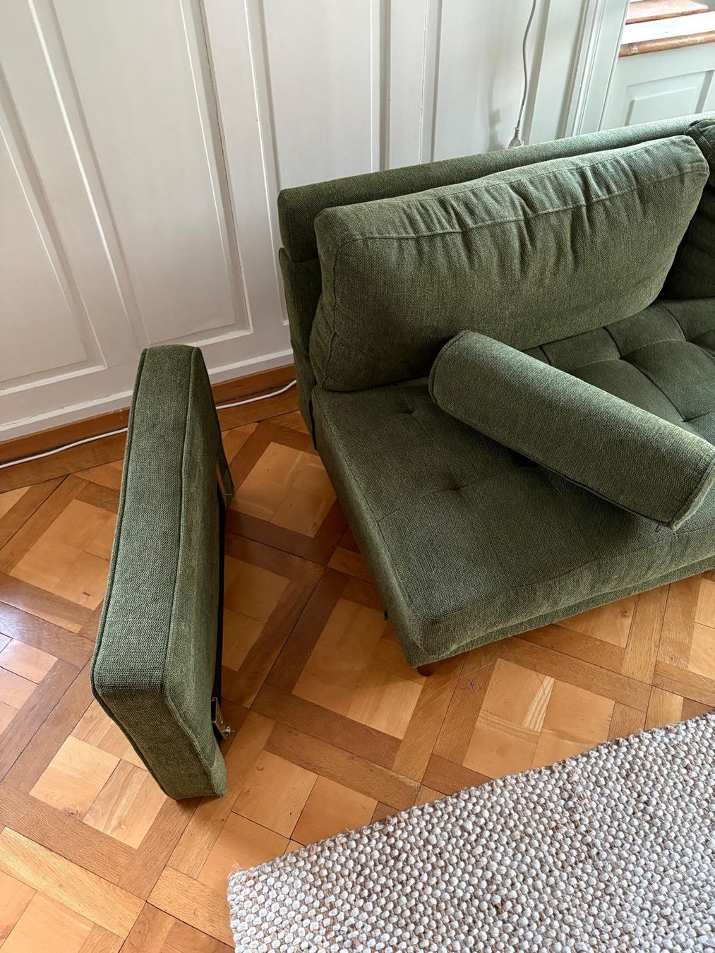 Beliani Divani: Schickes fast neues grünes Sofa – Usato da Zürich venduto da leo676767 2