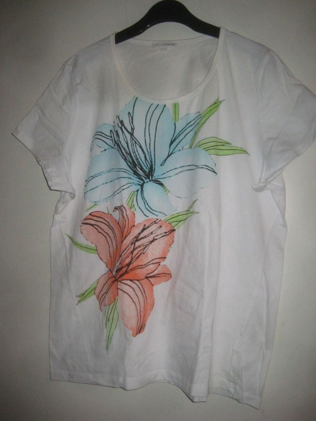 T-shirt: DAMEN T-SHIRT – Usato da Uster venduto da flocke1