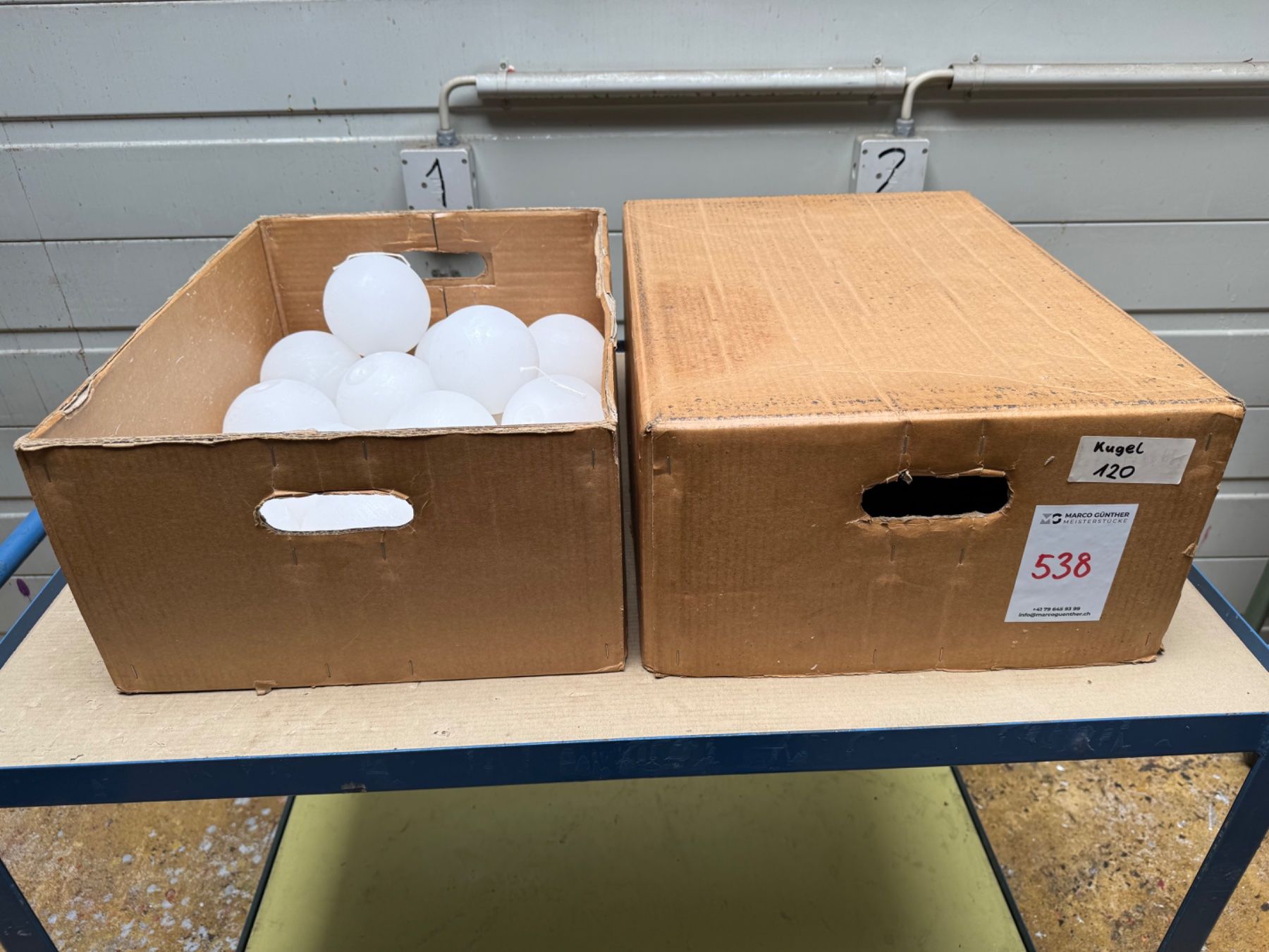 Bougies: 538 Posten Raureifkerzen aus Liquidation – D'occasion à Derendingen par Meisterstuecke 1
