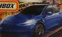 Matchbox Tesla Model Y Blau Modellauto