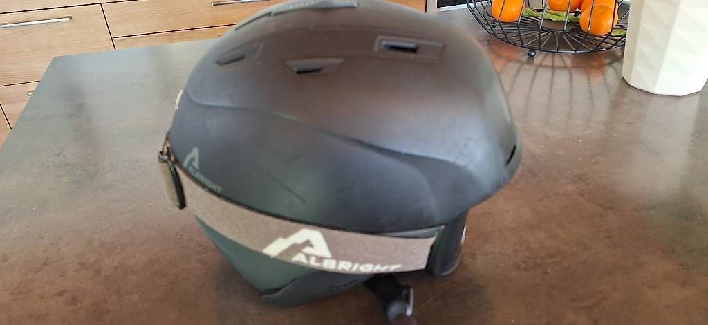 Helme: Casque de ski Albright – Gebraucht aus Les Hauts-Geneveys von Gillouone