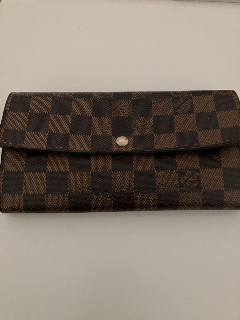 Portafogli: Louis Vuitton Portemonnaie – Usato da Spreitenbach venduto da schwarzerhase70