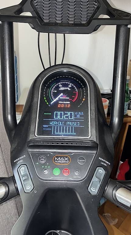 Hometrainer: Bowflex Max Trainer M8 - Elliptique / Steppe – Usato da Genève venduto da cai_8flm 1