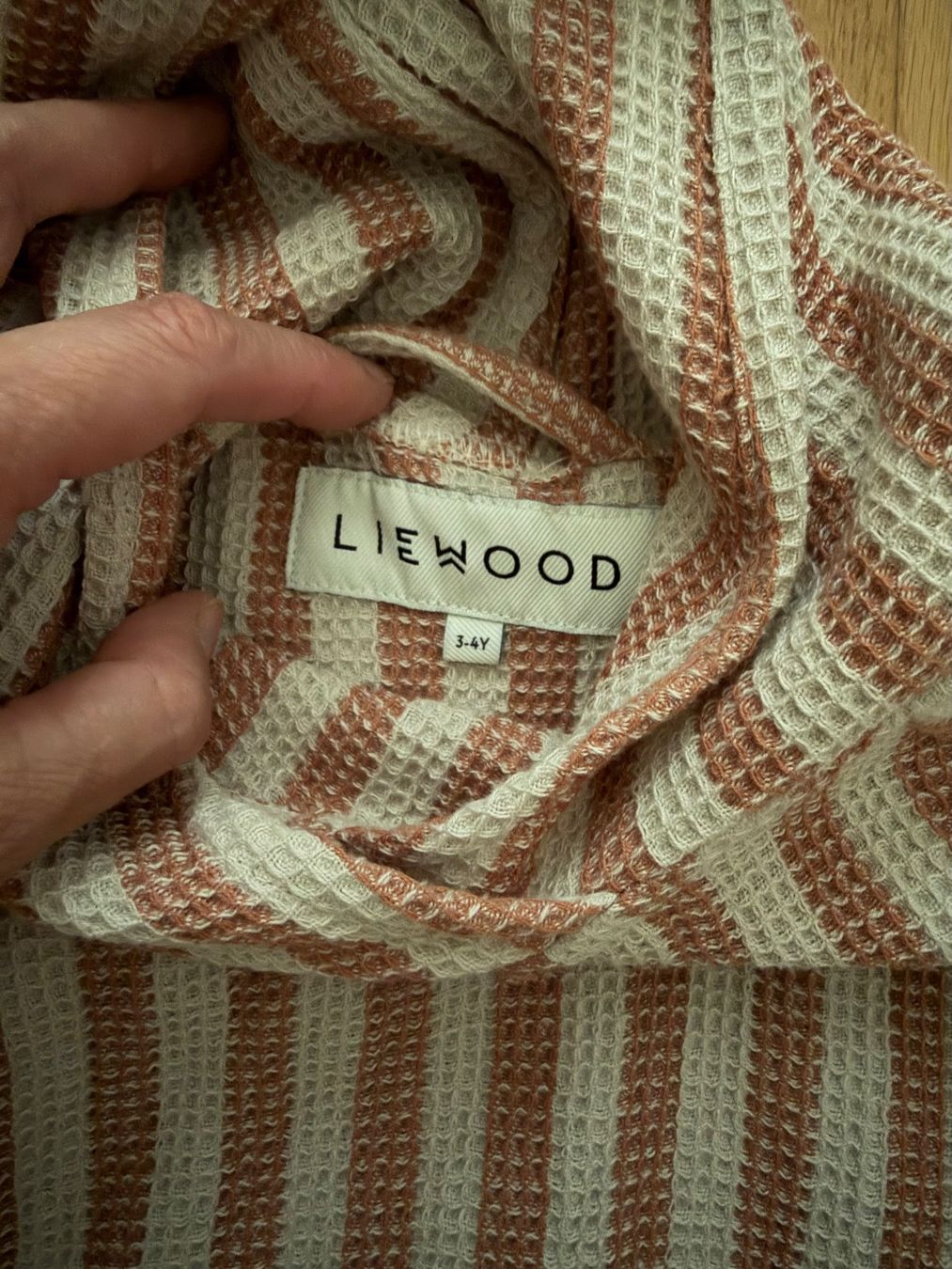 Camicette, T-shirt & Top: Liewood Strand Cover Up 98/104 – Usato da Seengen venduto da collineC 2