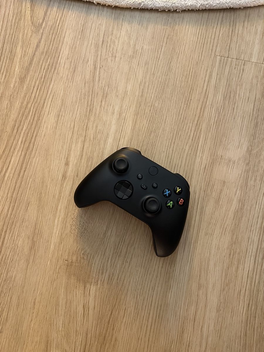 Microsoft Controller: XBOX ONE Wireless Controller - wie neu – Nuovo (secondo la descrizione) da Wettingen venduto da unerhoertlaut 1