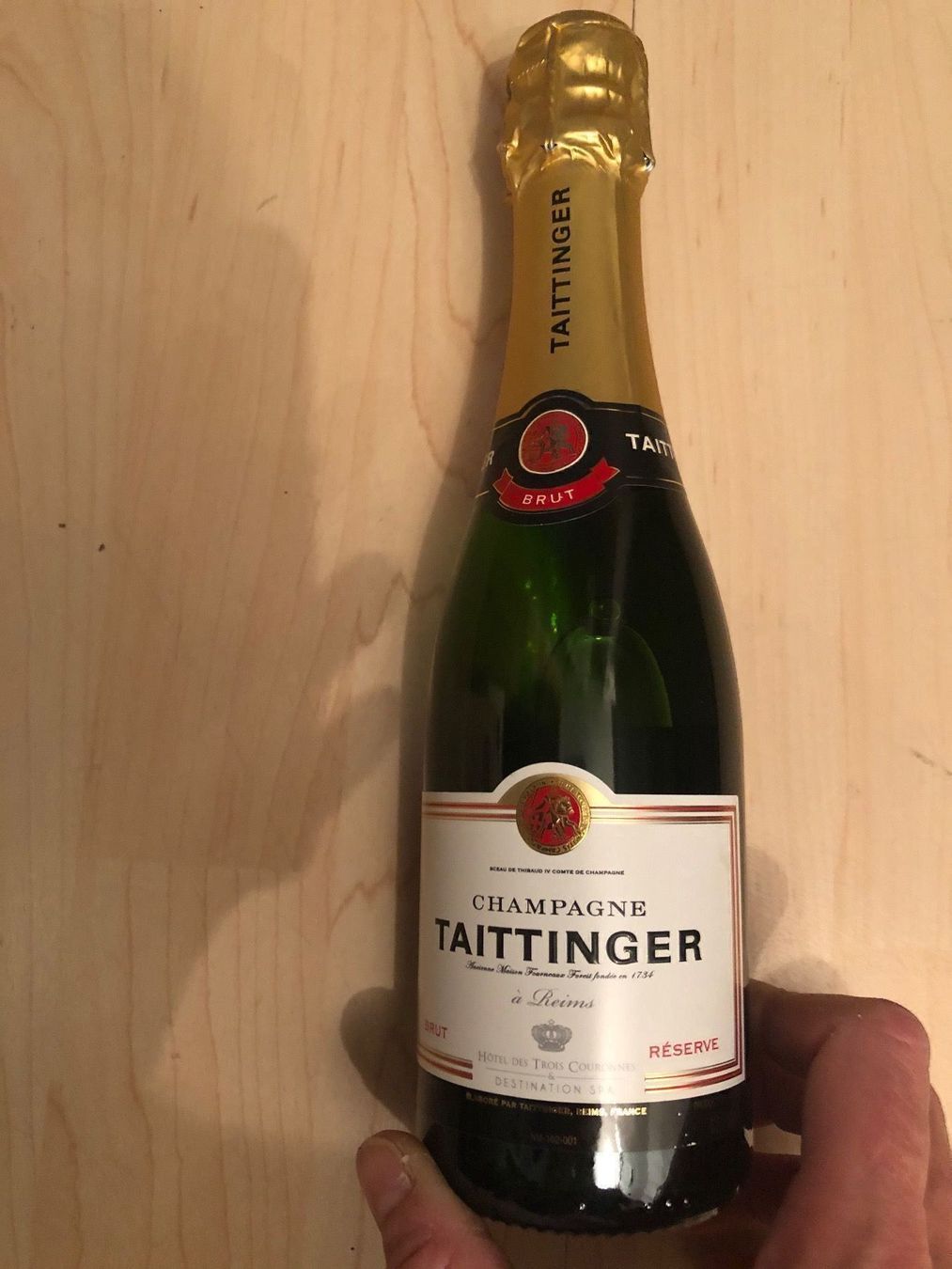 Taittinger Vino: Champagner Taittinger Brut Reserve. 3.75 – Nuovo e nell'imballaggio originale da Wald ZH venduto da mlnt 9