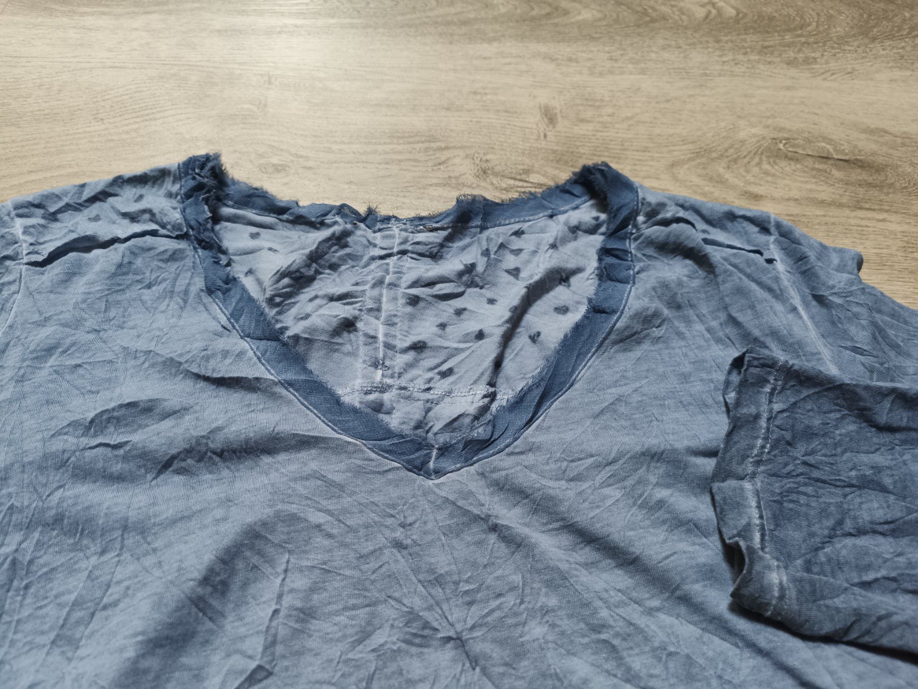 Maglioni & Felpe: Spezielles Sweatshirt L – Usato da Bätterkinden venduto da Elefantenzoo 1