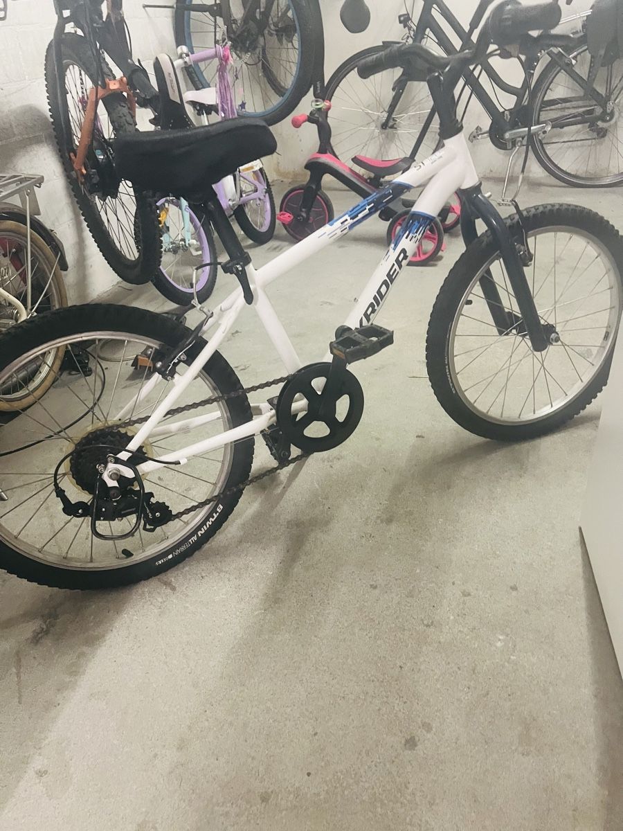 Veicoli per bambini: Kindervelo 20 Zoll – Usato da Bellach venduto da Every-Thing 1