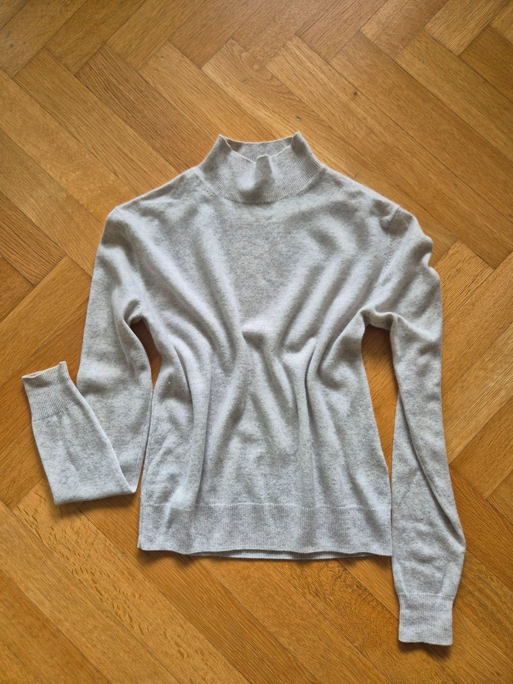 H&M Maglioni & Felpe: H&M 100% Kaschmir Pullover Rollkragen Grösse S Top Zustand – Usato da Richterswil venduto da Aggie7