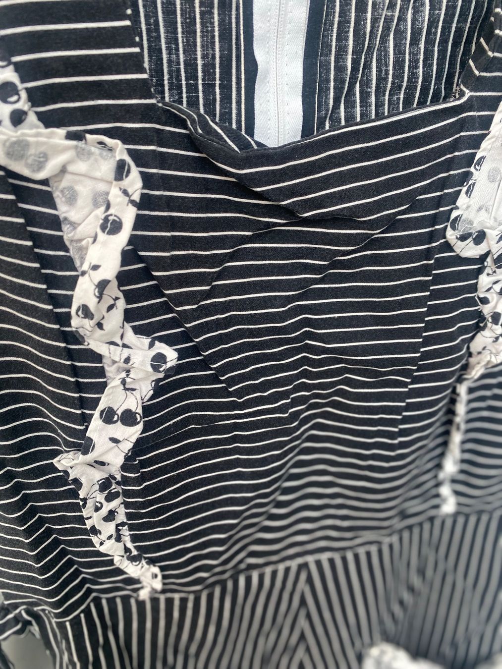 Vestiti: Vintage Kleid schwarz/weiss Gr.S – Usato da Solothurn venduto da wulli10 1