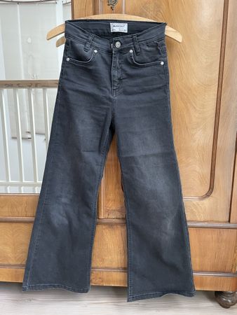 Schwarze Jeans Blue Effect, Gr. 146, Top Zustand!