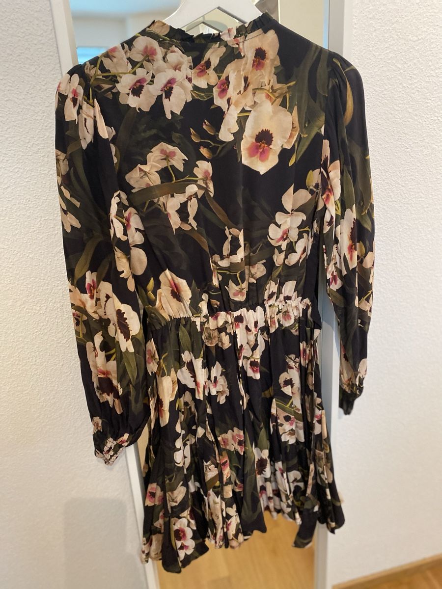 Allsaints Kleider: Allsaints Kleid geblümt – Neu (gemäss Beschreibung) aus Zug von sschnide92 1