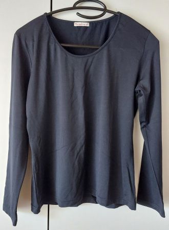 Schickes Langarmshirt von Fantastica, Grösse M, Schwarz