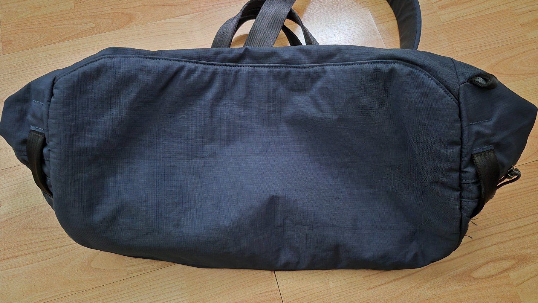 Bellroy Borse: Bellroy Venture Duffel 40L – Nuovo (secondo la descrizione) da Basel venduto da DriggerMS 2