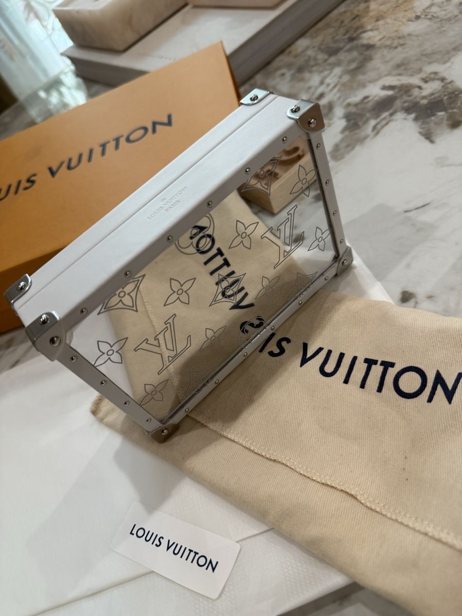 Louis Vuitton Valigie: Louis Vuitton Koffer Trunk NP. 2500 Fr. – Nuovo (secondo la descrizione) da Ellighausen venduto da privateseller 2