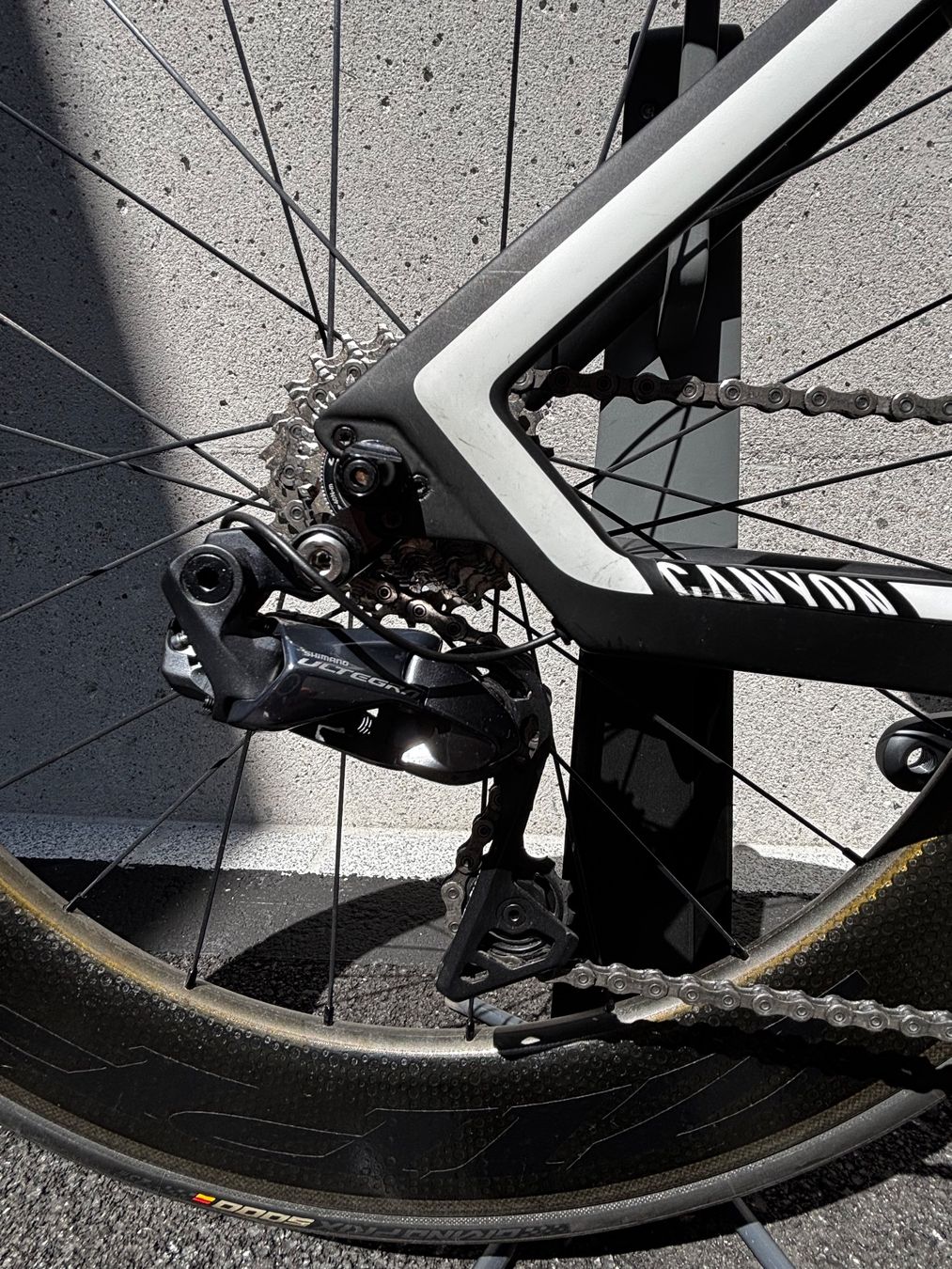 Canyon Velos: Canyon Speedmax CF SLX 8.0 2017 Ultegra Di2 – Gebraucht aus Triesenberg von ehj_krebs 1